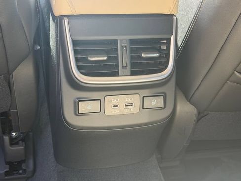 Certified 2024 Subaru Outback Limited XT AWD/4WD image 17