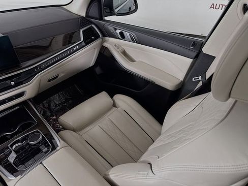 Certified 2024 BMW X7 xDrive40i AWD/4WD image 24