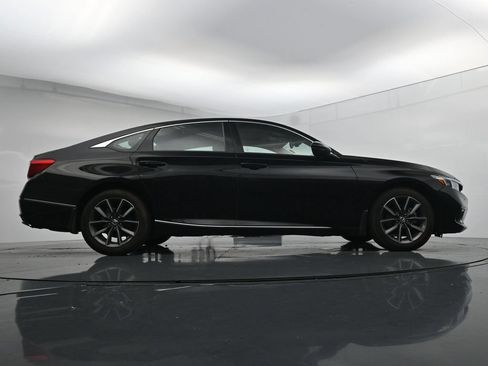 Used 2021 Honda Accord EX-L image 24