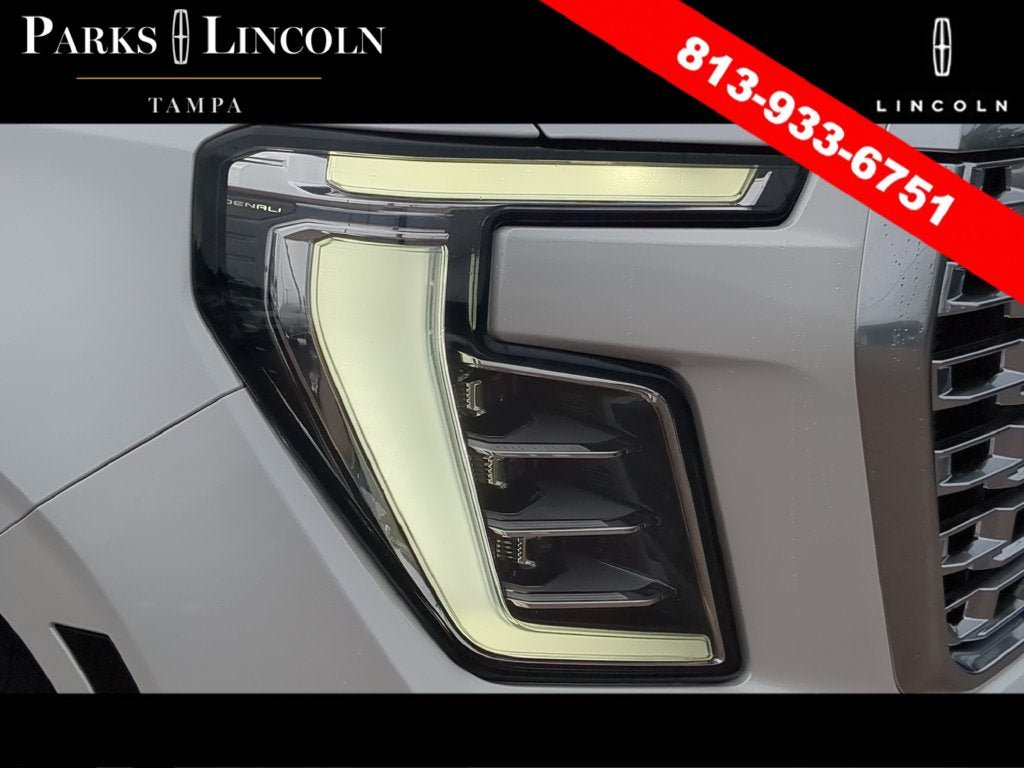 Used 2025 GMC Yukon XL Denali w/ Sun & Power Step Package RWD image 6