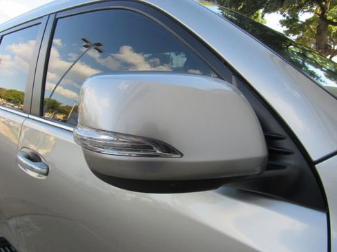 Used 2022 Lexus GX 460 Luxury image 25