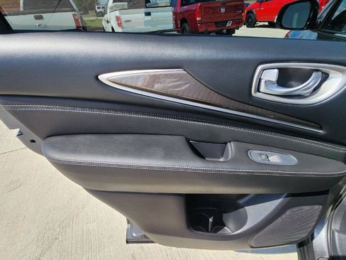 Used 2019 INFINITI QX60 Luxe w/ Essential Package AWD/4WD image 22