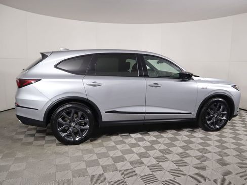 Used 2023 Acura MDX A-Spec image 4