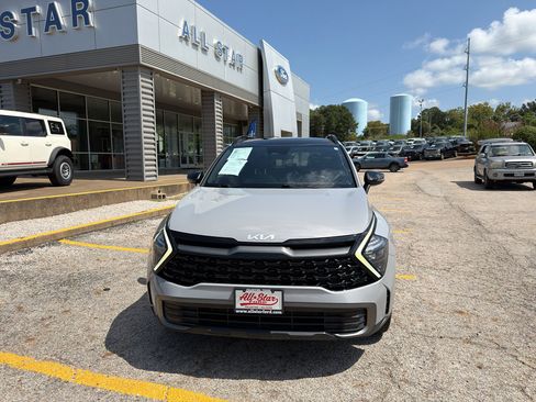 Used 2023 Kia Sportage X-Line w/ X-Line Premium Package AWD/4WD image 2