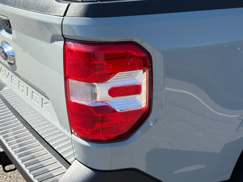 Used 2023 Ford Maverick XLT w/ XLT Luxury Package FWD image 10