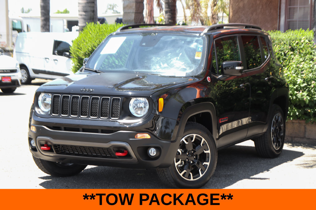 Used 2023 Jeep Renegade Trailhawk AWD/4WD image 4