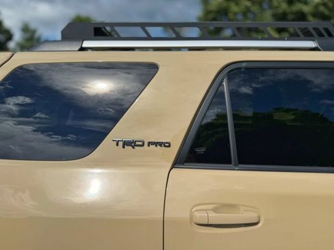 Used 2016 Toyota 4Runner TRD Pro AWD/4WD image 30