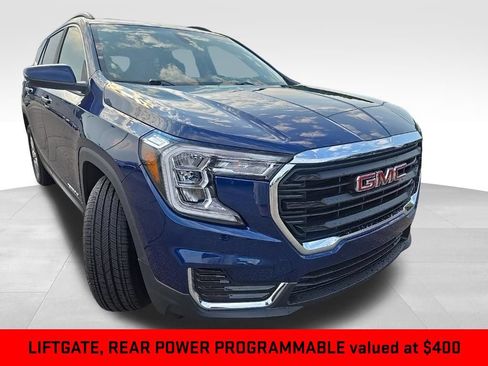 Certified 2022 GMC Terrain SLE w/ Driver Convenience Package FWD image 7