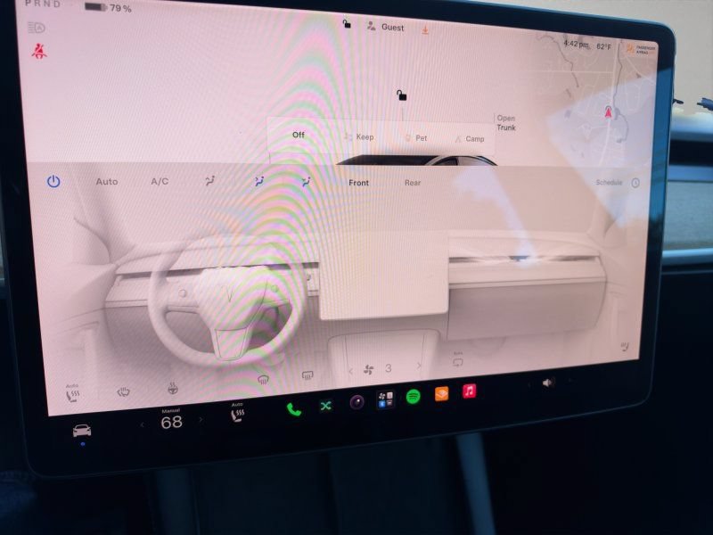 Used 2022 Tesla Model 3 Standard Range RWD image 18
