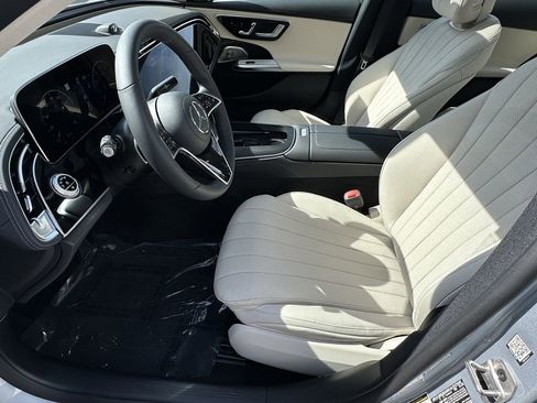 New 2026 Mercedes-Benz E 450 4MATIC Sedan image 10