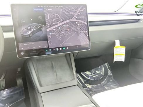 Used 2026 Tesla Model 3 RWD image 59