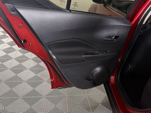 Used 2024 Nissan Kicks SV FWD image 30