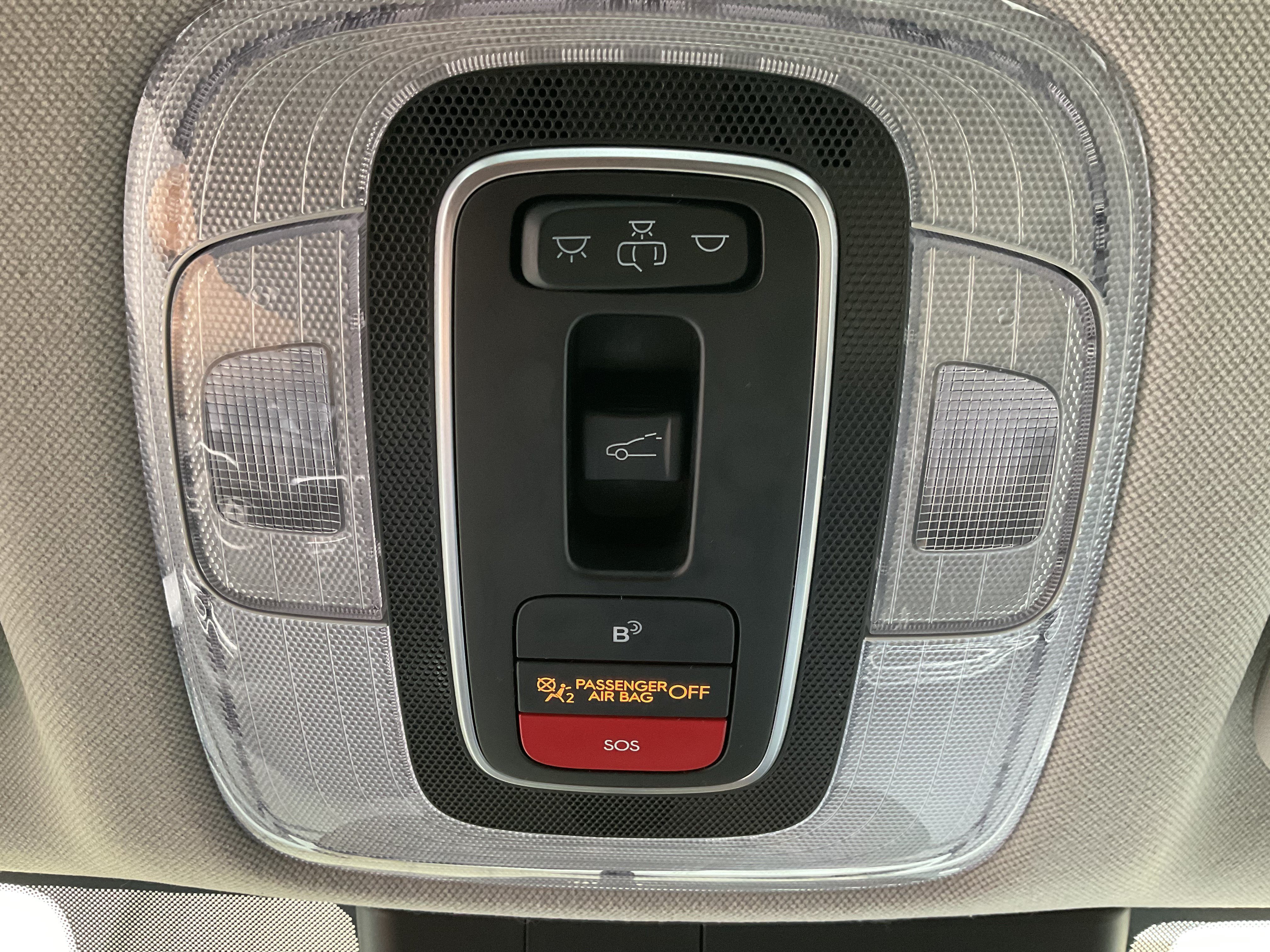 Used 2025 Hyundai Elantra SEL FWD image 32