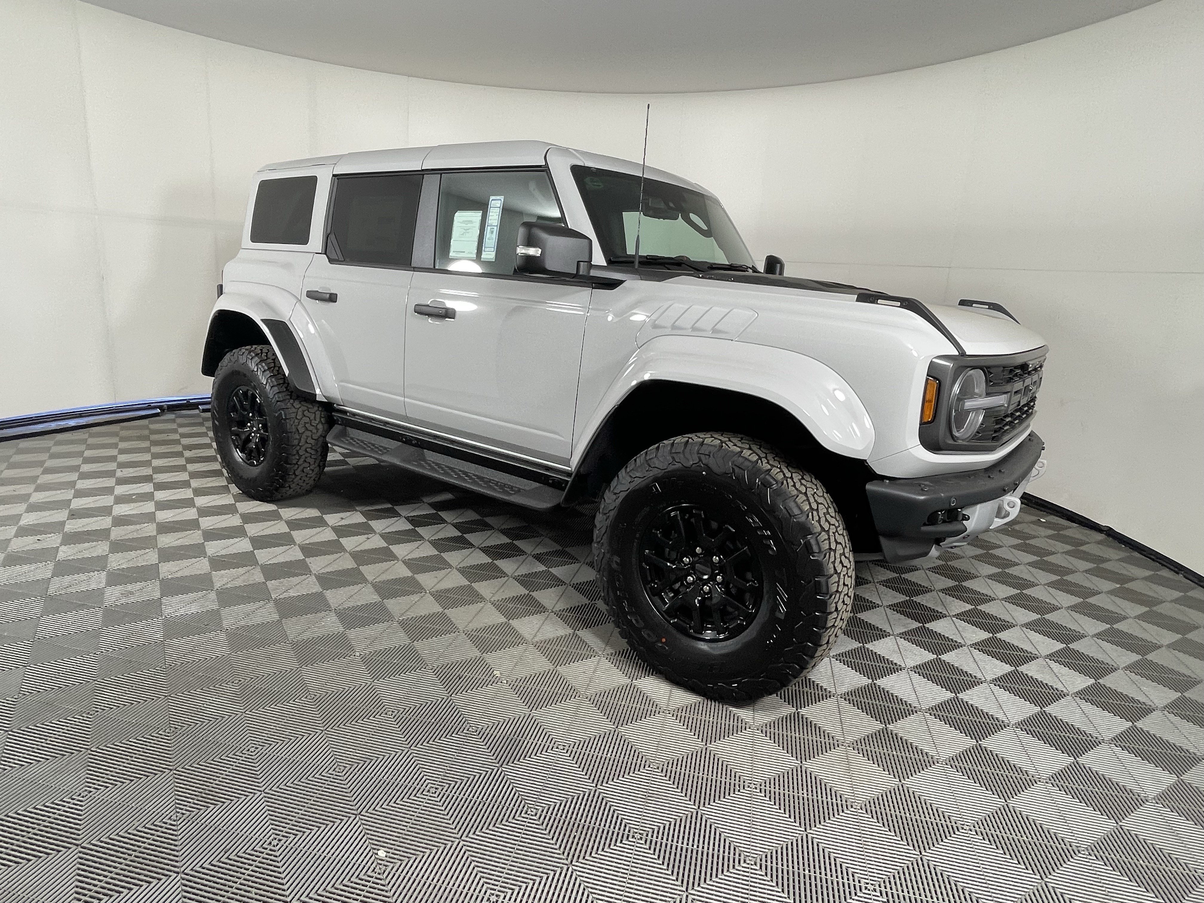 New 2026 Ford Bronco Raptor AWD/4WD image 7