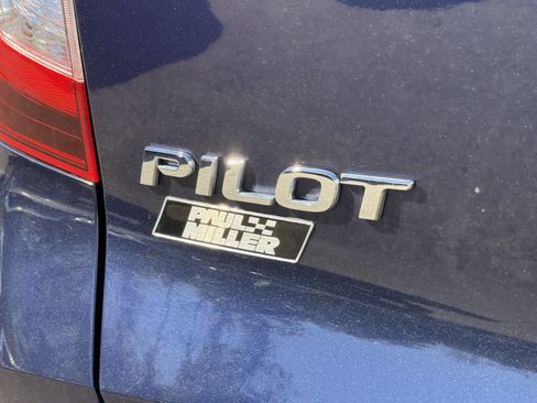 Certified 2022 Honda Pilot Sport image 27