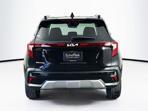 Used 2025 Kia Seltos S image 7