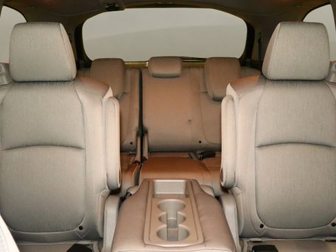 Used 2019 Honda Odyssey EX image 22