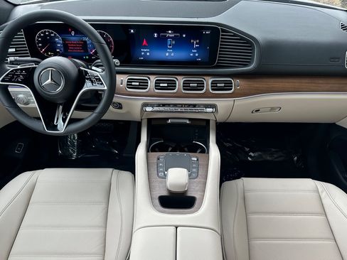 New 2026 Mercedes-Benz GLE 450 4MATIC Coupe image 13