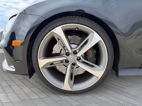 Used 2016 Audi RS 7 Prestige w/ Carbon-Optic Package AWD/4WD image 9