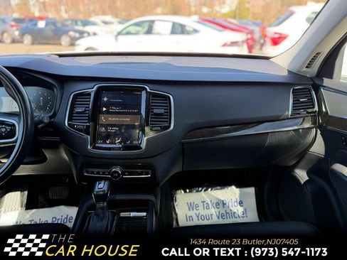 Used 2018 Volvo XC90 T6 Momentum w/ Convenience Package image 29