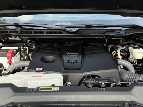 Used 2024 Toyota Tundra SR5 image 29