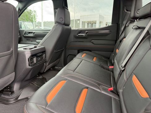 Used 2025 GMC Sierra 1500 AT4 w/ AT4 Premium Package AWD/4WD image 20