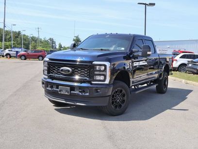 Used 2025 Ford F250 Lariat w/ Black Appearance Package