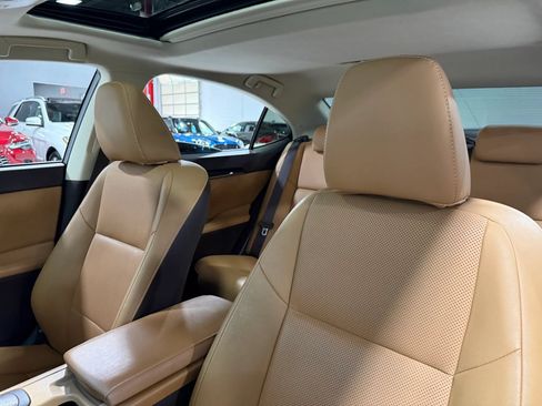 Used 2017 Lexus ES 350 w/ Premium Package FWD image 17