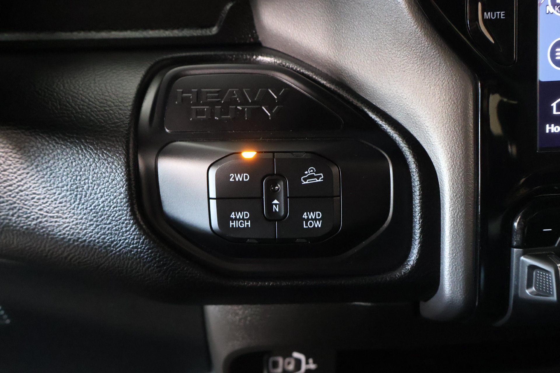 Used 2026 RAM 2500 Big Horn AWD/4WD image 8
