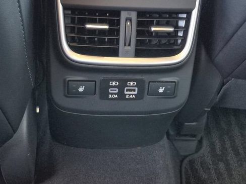 Certified 2025 Subaru Outback Limited AWD/4WD image 28