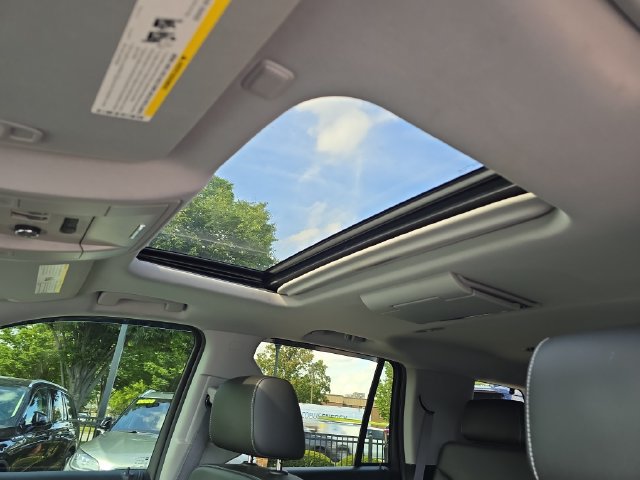 Used 2016 Chevrolet Tahoe LT AWD/4WD image 6