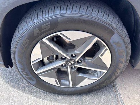 Used 2025 Hyundai Tucson SEL FWD image 7