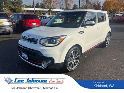 Used 2018 Kia Soul ! w/ Tech Package
