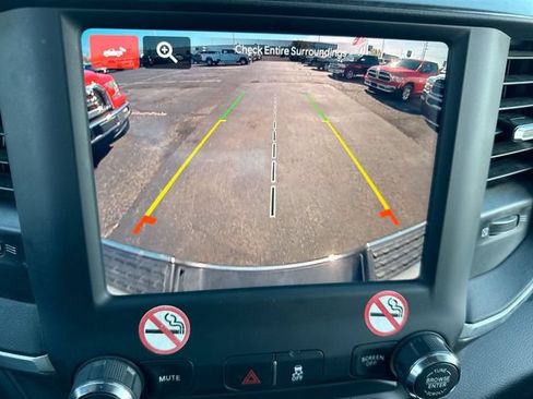 Used 2024 RAM 3500 Big Horn AWD/4WD image 17