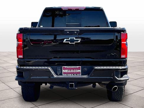 Used 2024 Chevrolet Silverado 3500 High Country w/ High Country Premium Package AWD/4WD image 7
