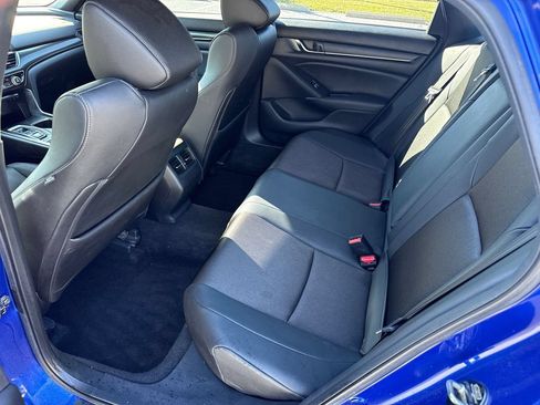 Used 2019 Honda Accord Sport image 10