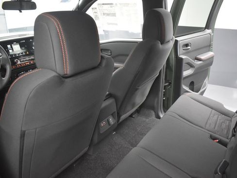 New 2026 Nissan Frontier PRO-4X w/ Pro-4x Convenience Package image 14