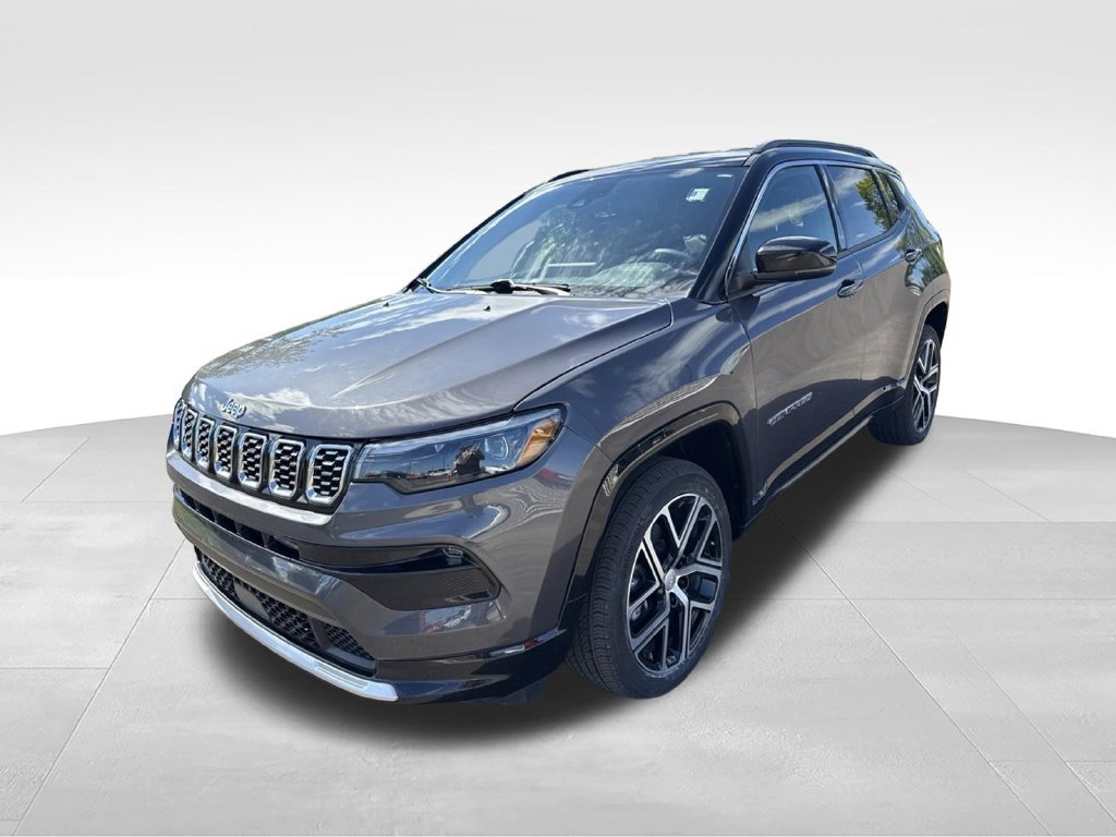 Used 2024 Jeep Compass Limited w/ Elite Group AWD/4WD image 8