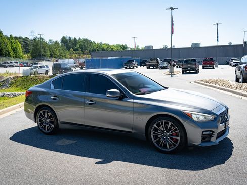 Used 2017 INFINITI Q50 Red Sport 400 AWD/4WD image 11
