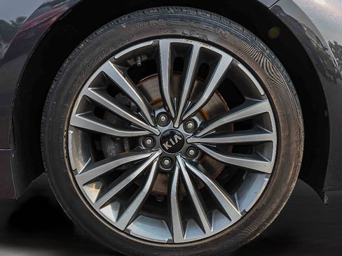 Used 2019 Kia Stinger AWD/4WD image 27