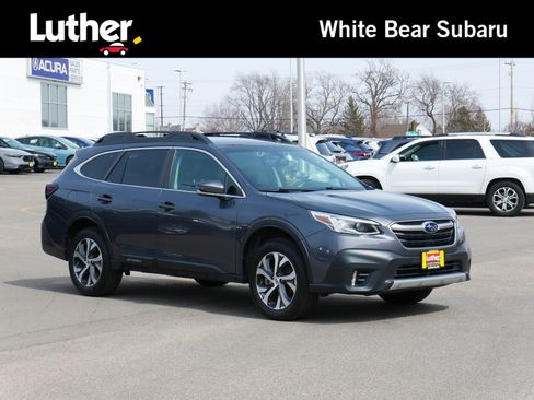 Used 2022 Subaru Outback Limited image 1