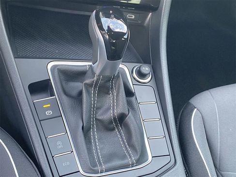 New 2025 Volkswagen Jetta Sport image 25