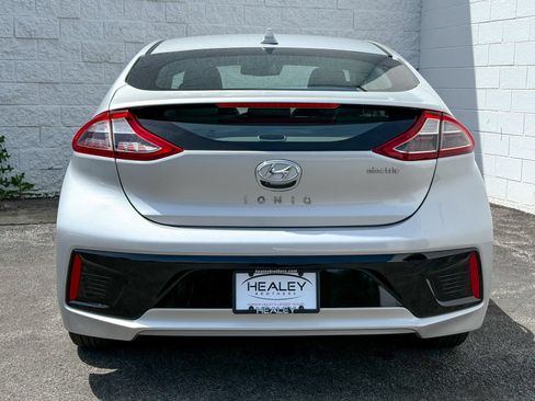 Used 2019 Hyundai Ioniq Limited FWD image 7
