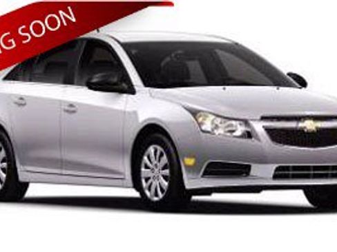 Used 2011 Chevrolet Cruze LS FWD image 1