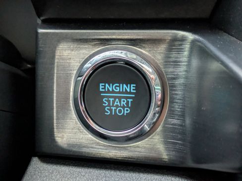 Used 2025 Ford F350 Lariat w/ Lariat Ultimate Package image 37