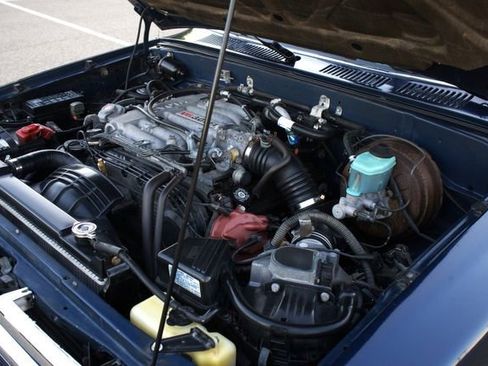 Used 1994 Toyota Pickup DX image 91