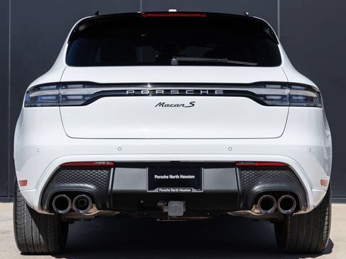 Certified 2026 Porsche Macan S AWD/4WD image 10