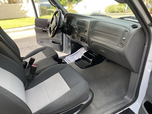 Used 2006 Ford Ranger XLT image 16