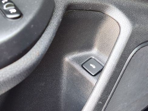 Used 2020 Honda Civic EX-L image 27