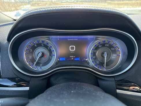 Used 2021 Chrysler 300 S image 15